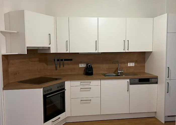 Old Town Vibe & Wave Graz