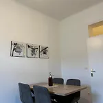 Apartment Old Town Vibe & Wave *
