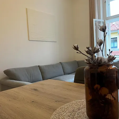 Old Town Vibe & Wave Graz